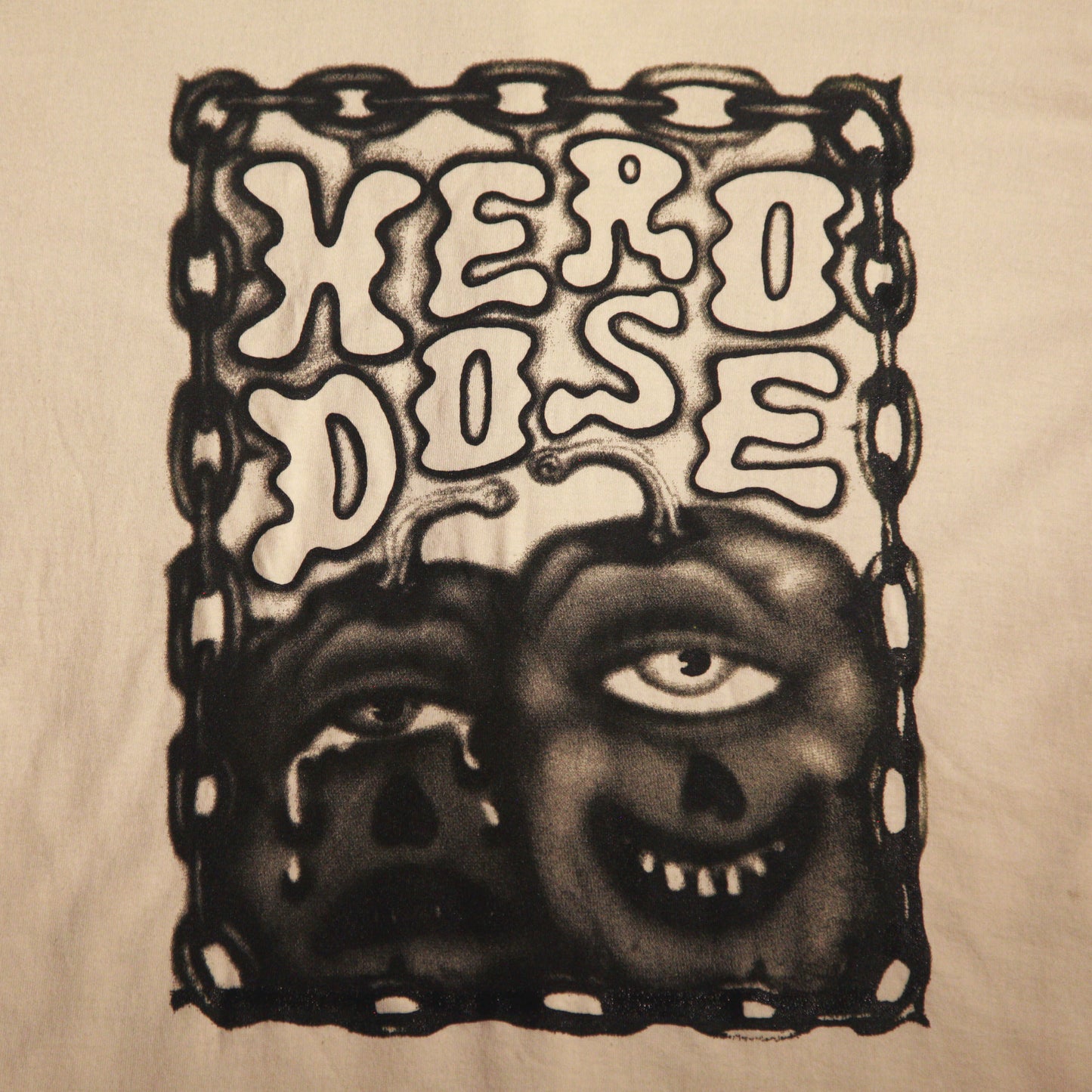 T-Shirt - Front Only Print - Creme